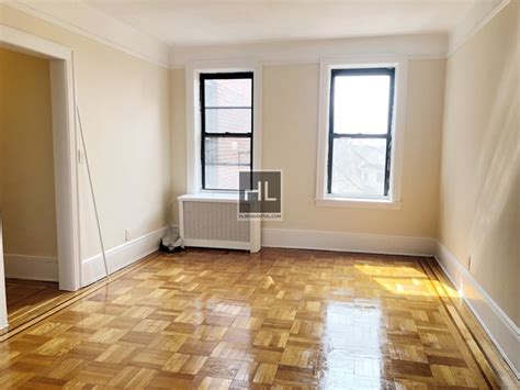Woodhaven Subway Station. . Studio for rent in queens 700 craigslist